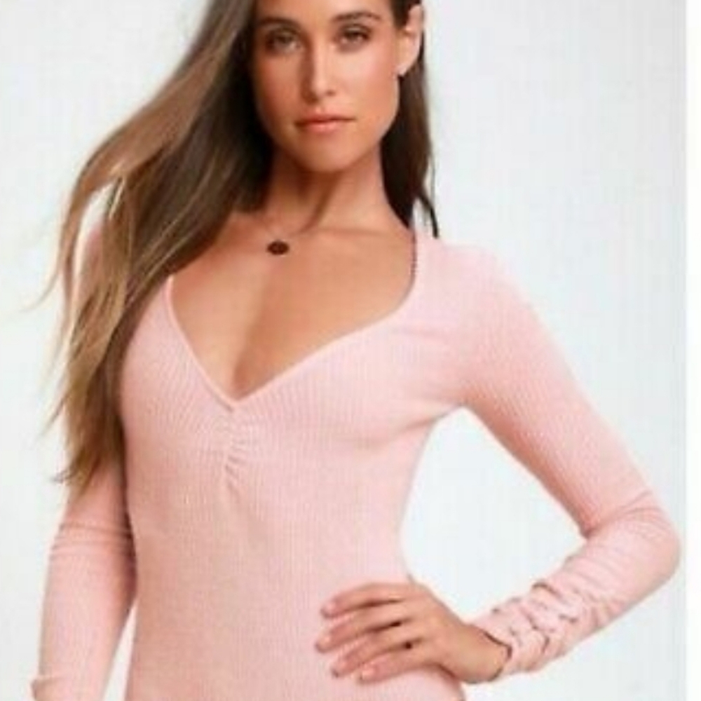 🎀 Free People bodysuit
